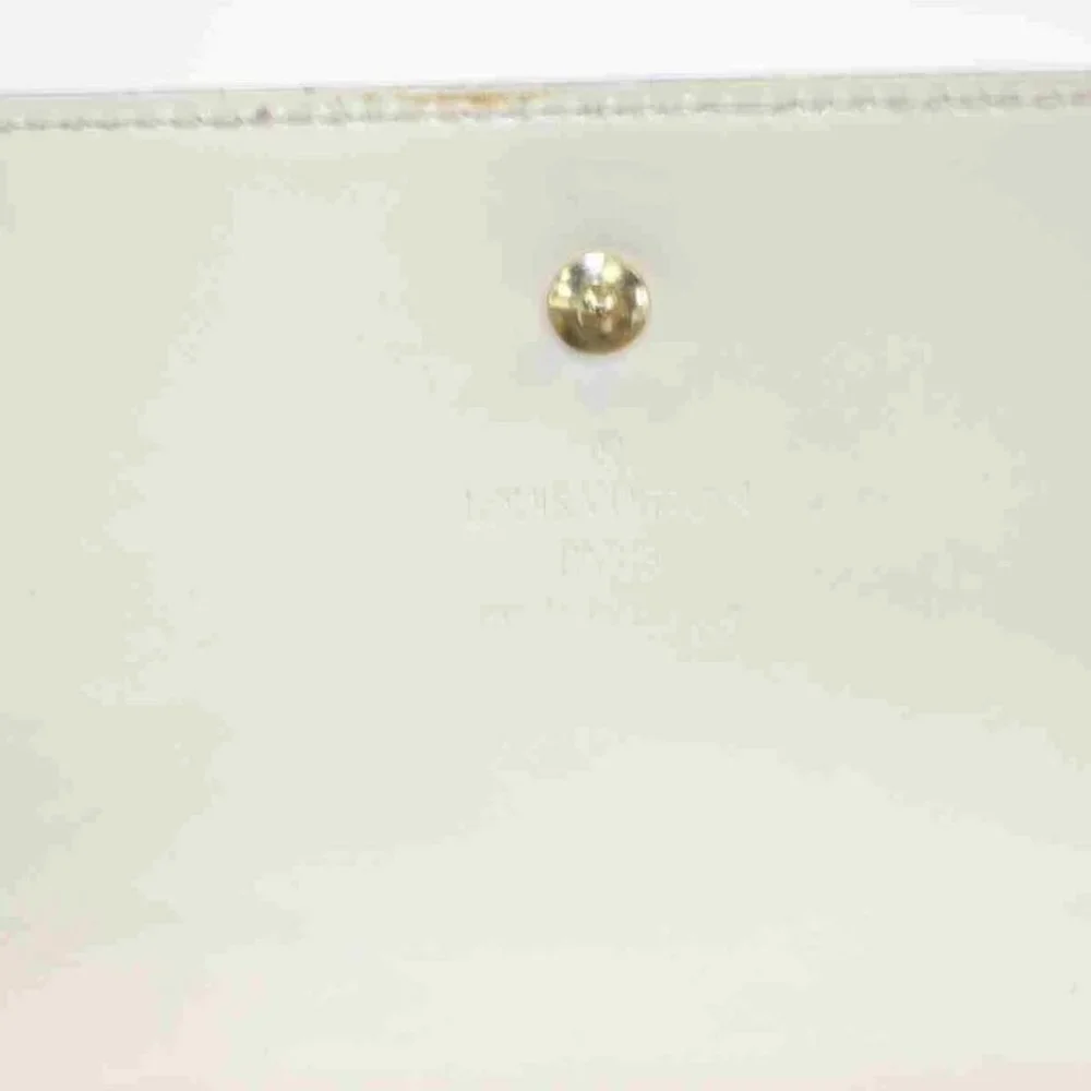 Louis Vuitton Suahli Leather Portefeuille Tresor